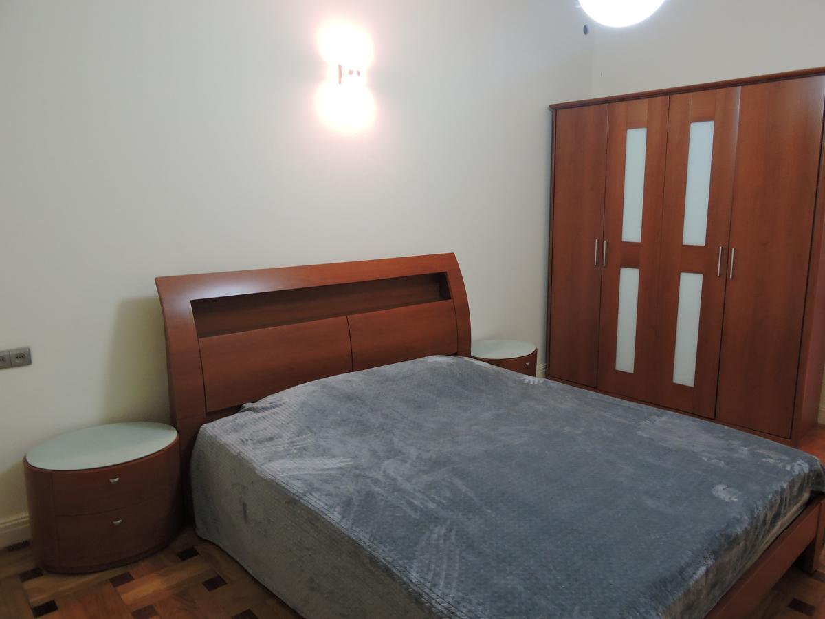 1 Shota Rustaveli Avenue Διαμέρισμα Τυφλίδα Εξωτερικό φωτογραφία